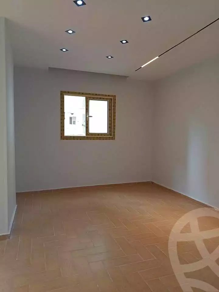 https://aqarmap.com.eg/ar/listing/7351801-for-sale-alexandria-sydy-bshr-sydy-bshr-bhry-gamal-abd-el-nasir-st