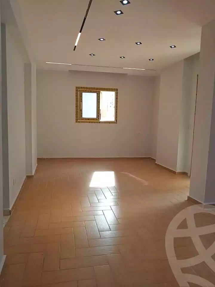 https://aqarmap.com.eg/ar/listing/7351801-for-sale-alexandria-sydy-bshr-sydy-bshr-bhry-gamal-abd-el-nasir-st