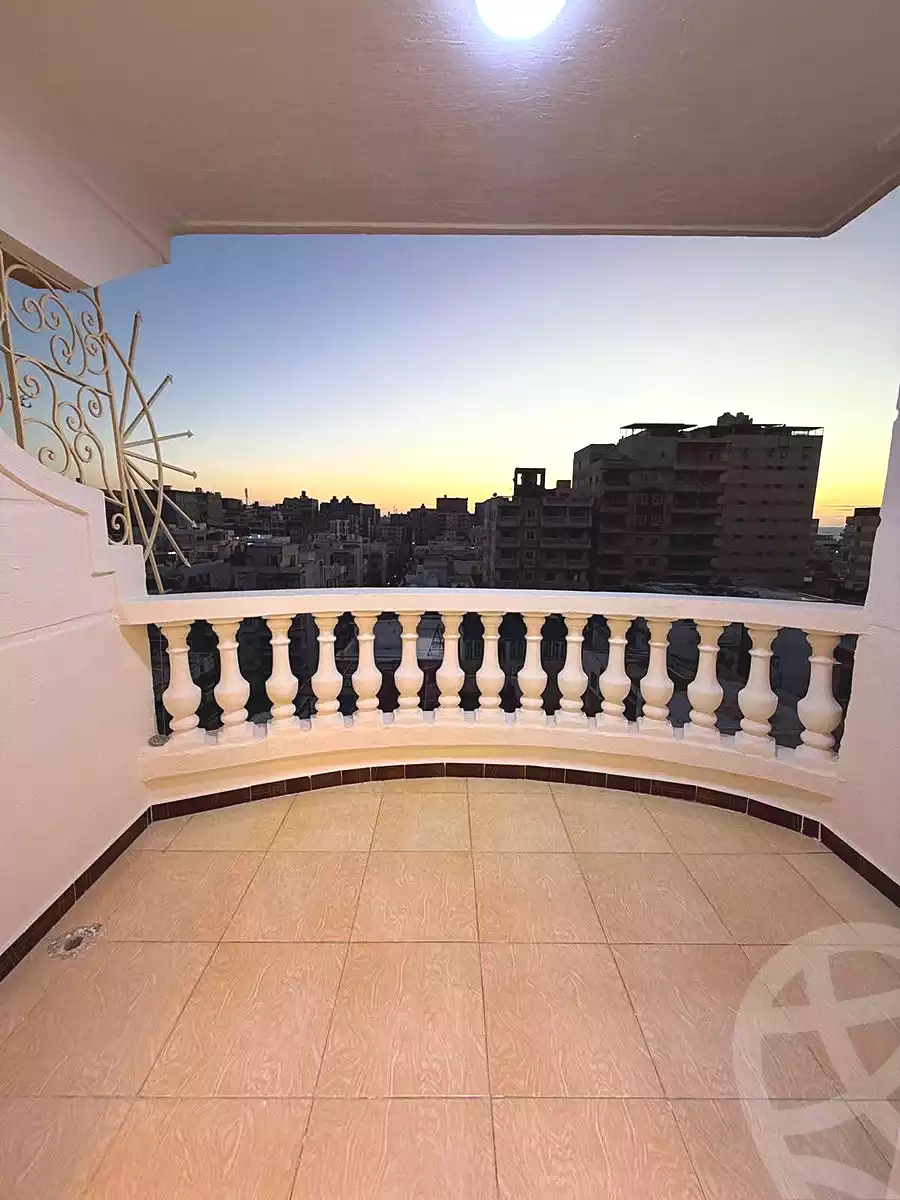 https://aqarmap.com.eg/ar/listing/7352159-for-sale-alexandria-al-agamy-shataa-el-nakheel