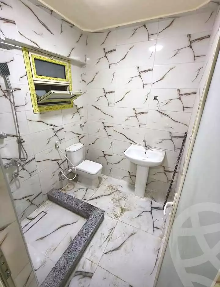 https://aqarmap.com.eg/ar/listing/7352144-for-sale-alexandria-lsywf-el-falki