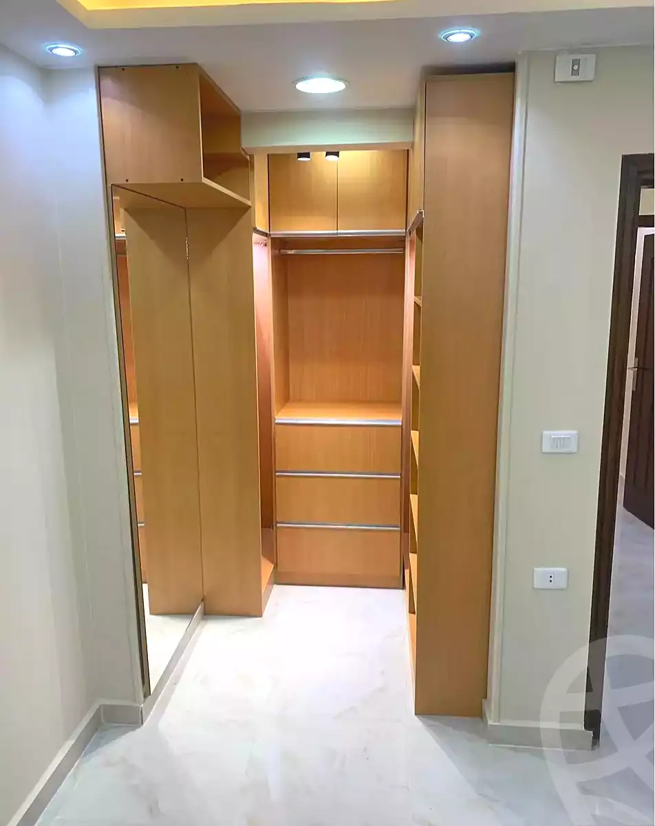 https://aqarmap.com.eg/en/listing/7352172-for-sale-cairo-elnozha-Streettt-27