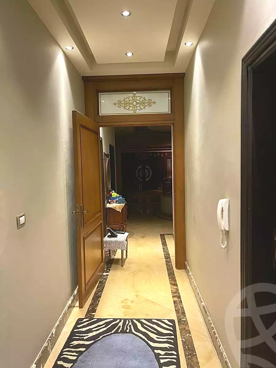 https://aqarmap.com.eg/en/listing/7352171-for-sale-cairo-new-cairo-sharq-el-akadamiya-al-tahrir-st