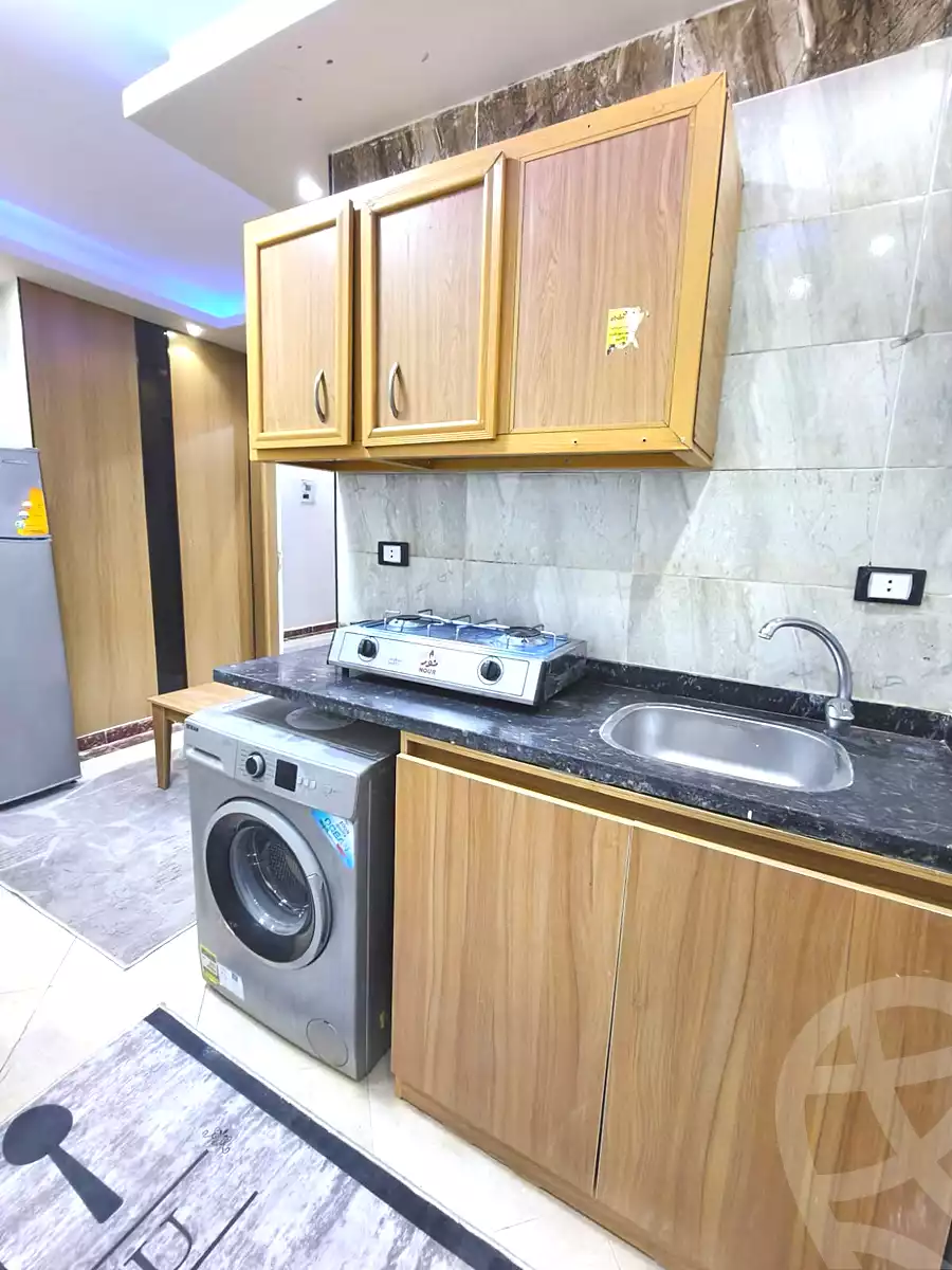 https://aqarmap.com.eg/ar/listing/7352330-for-rent-cairo-6th-of-october-el-ahyaa-neighborhood-2nd-divided-from-al-kafrawei-st