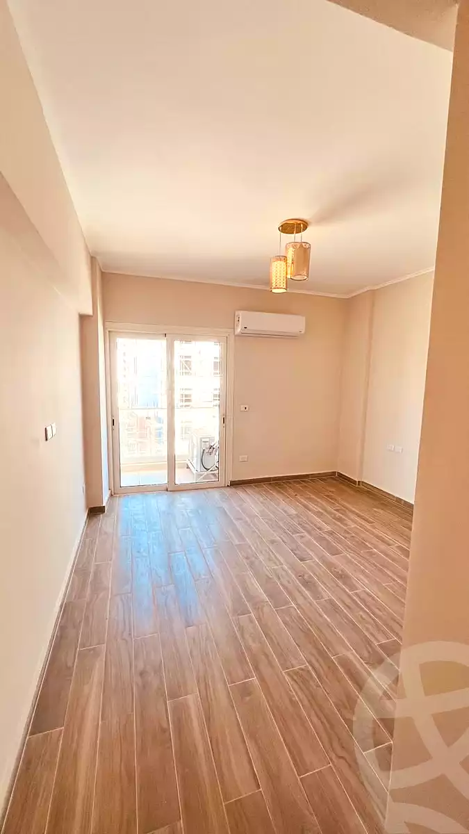 https://aqarmap.com.eg/ar/listing/7352354-for-sale-cairo-6th-of-october-compounds-mountain-view-icity-october-lagoon-beach-park-mountain-view-icity
