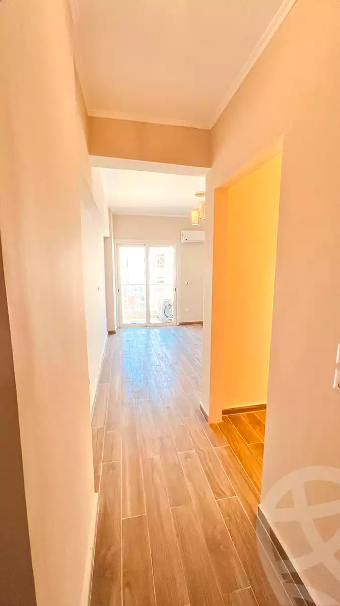 https://aqarmap.com.eg/ar/listing/7352354-for-sale-cairo-6th-of-october-compounds-mountain-view-icity-october-lagoon-beach-park-mountain-view-icity