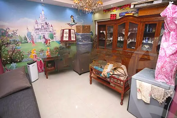 https://aqarmap.com.eg/en/listing/7352891-for-sale-alexandria-ganaklis-shr-mrtdy-bsh
