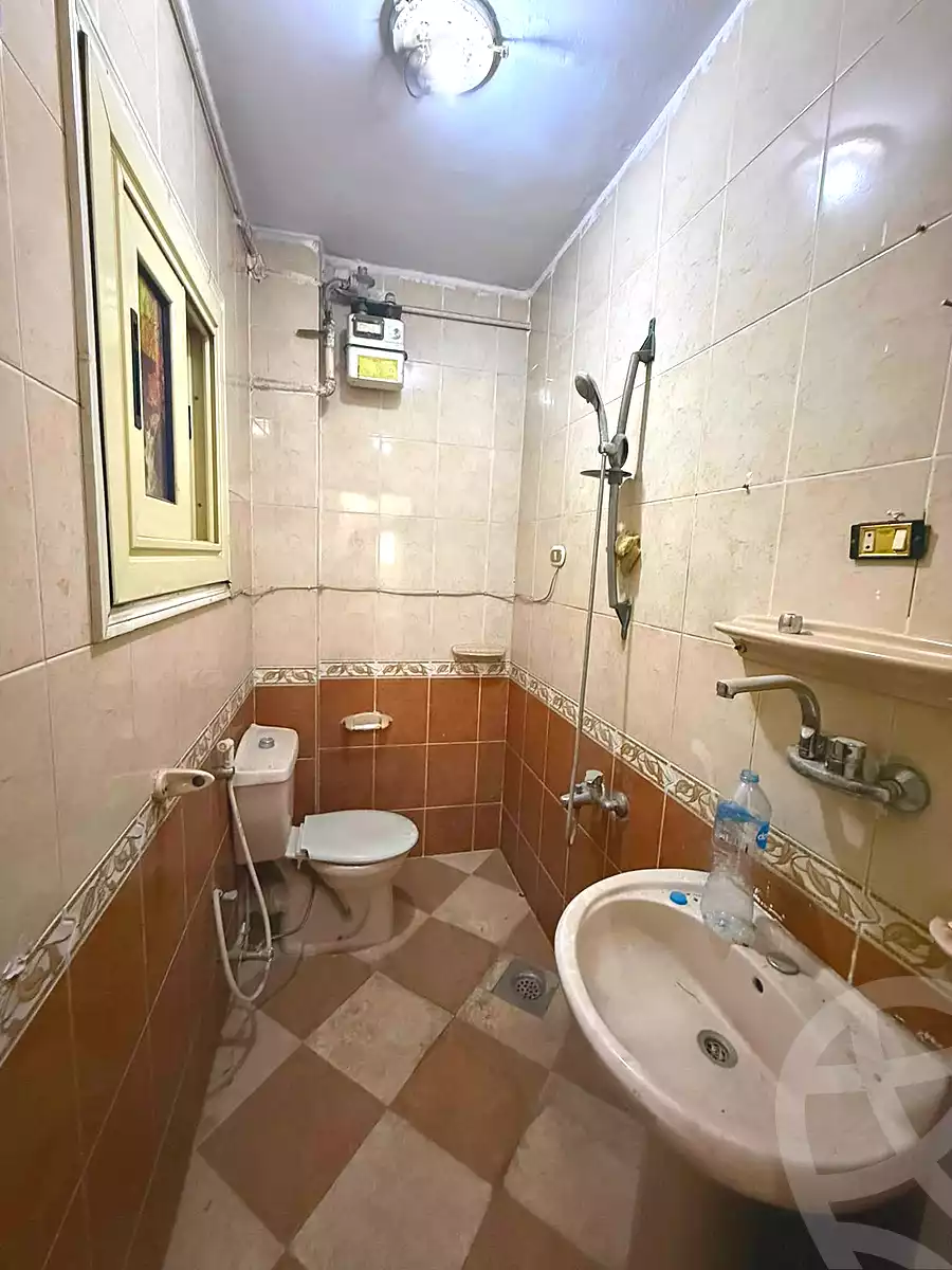 https://aqarmap.com.eg/ar/listing/7352895-for-sale-alexandria-sydy-bshr-sydy-bshr-bhry-gamal-abd-el-nasir-st