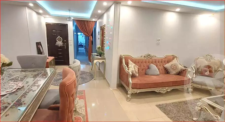 https://aqarmap.com.eg/en/listing/7352985-for-sale-cairo-helwan-kwrnysh-hlwn