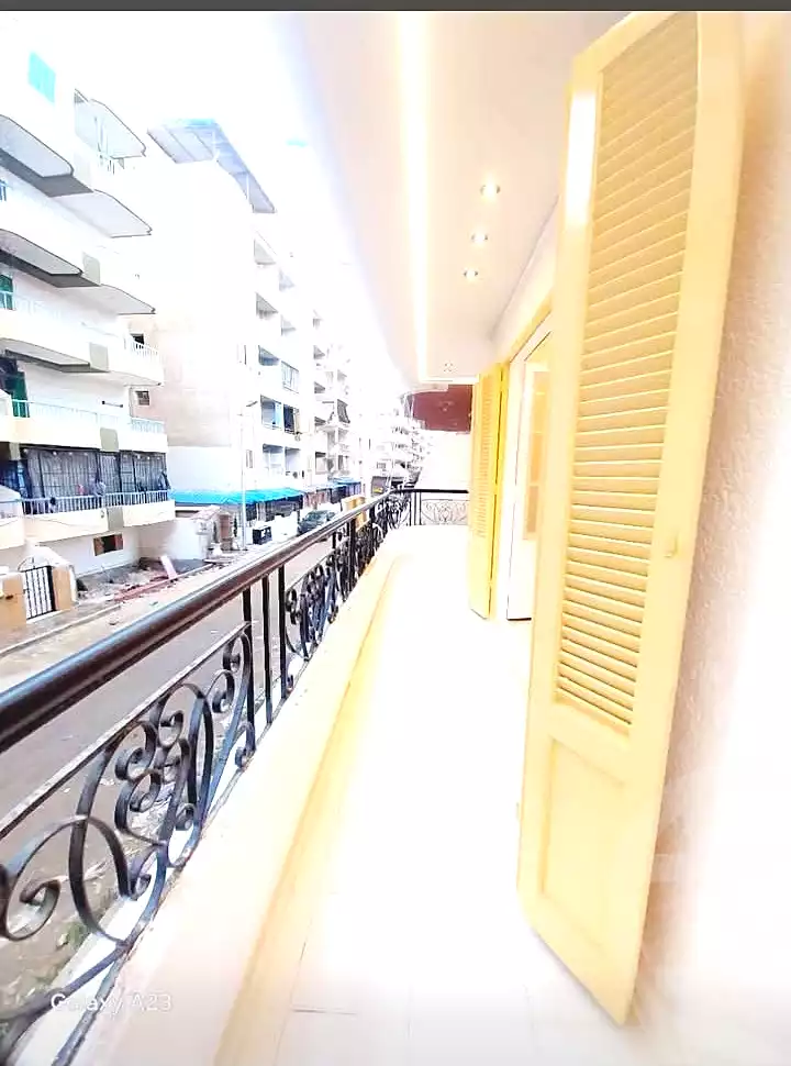 https://aqarmap.com.eg/ar/listing/7353047-for-sale-alexandria-al-agamy-shataa-el-nakheel