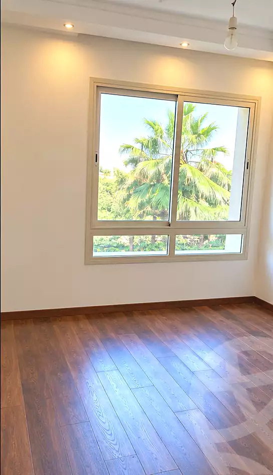 https://aqarmap.com.eg/en/listing/7353051-for-sale-cairo-new-cairo-compounds-park-view