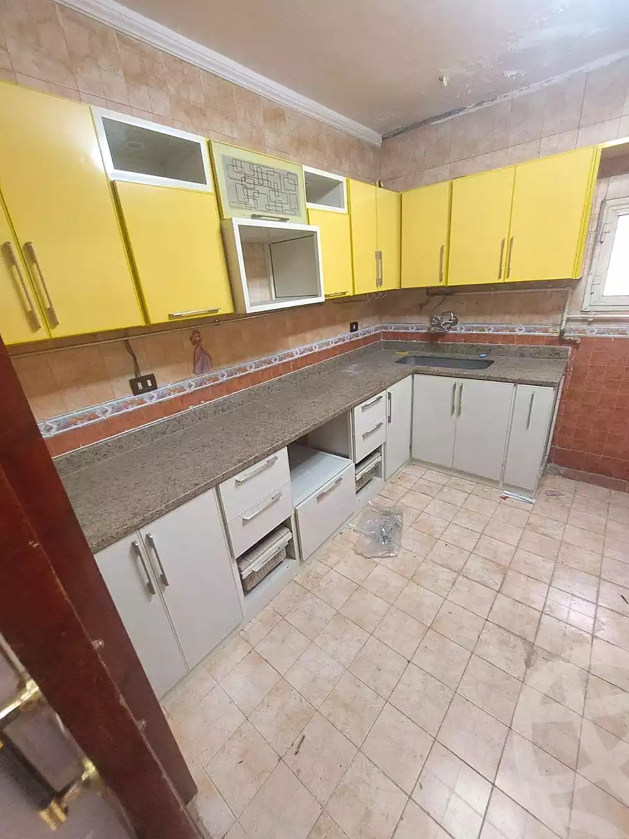 https://aqarmap.com.eg/ar/listing/7353185-for-sale-alexandria-mostafa-kamel-area