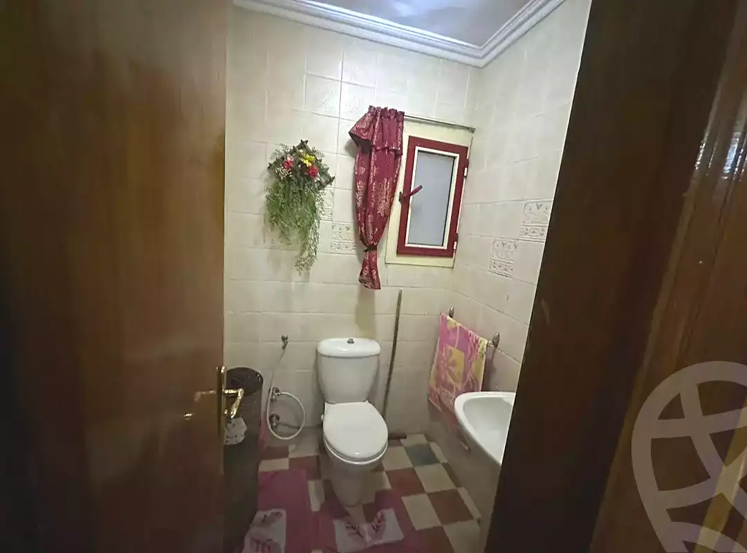 https://aqarmap.com.eg/ar/listing/7353462-for-sale-alexandria-sydy-bshr-sydy-bshr-bhry-gamal-abd-el-nasir-st