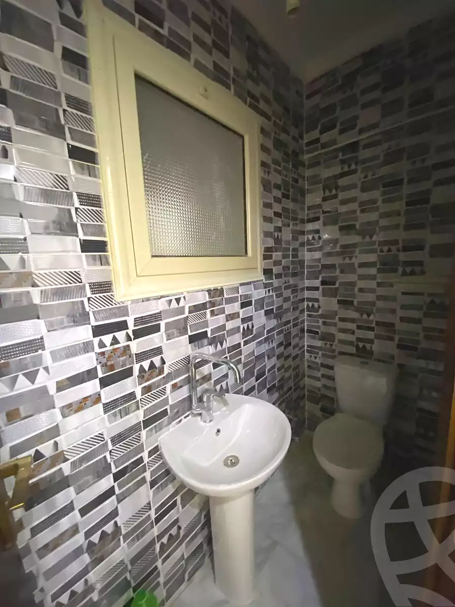 https://aqarmap.com.eg/ar/listing/7353658-for-sale-alexandria-al-agamy-lbytsh-bianchiii