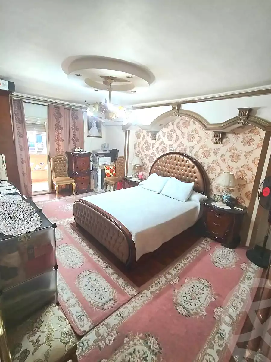 https://aqarmap.com.eg/ar/listing/7353767-for-sale-alexandria-sydy-bshr-sydy-bshr-bhry-shr-mhmwd-l-yswy