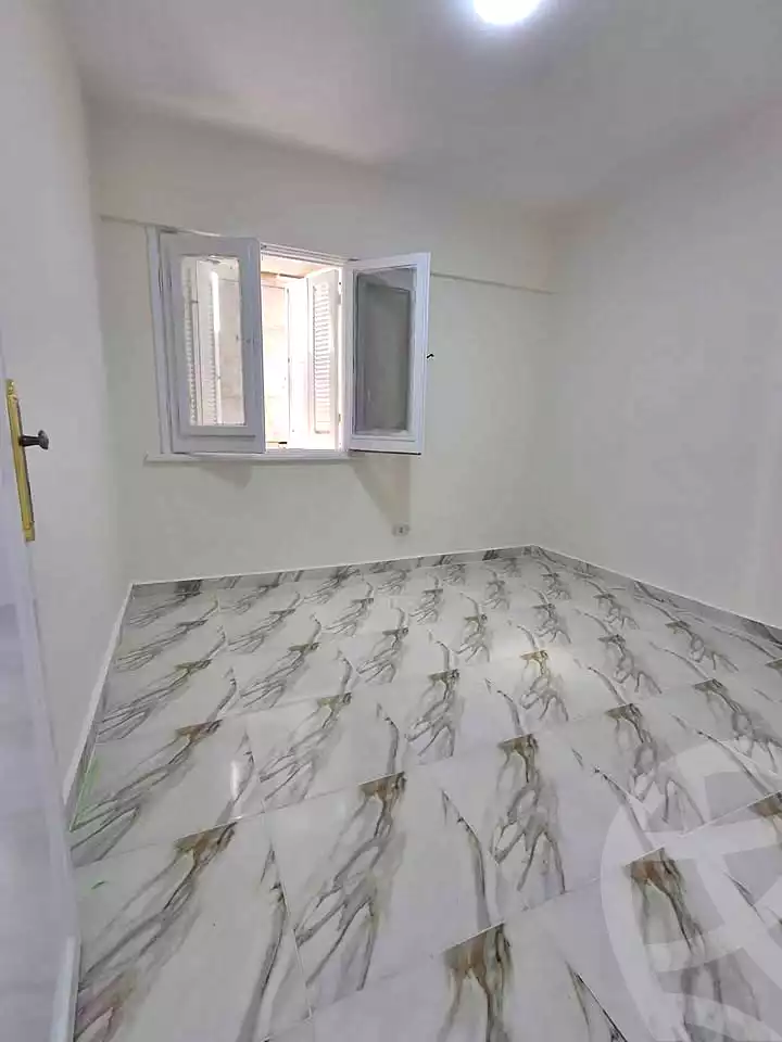 https://aqarmap.com.eg/en/listing/7353817-for-sale-alexandria-al-agamy-shataa-el-nakheel