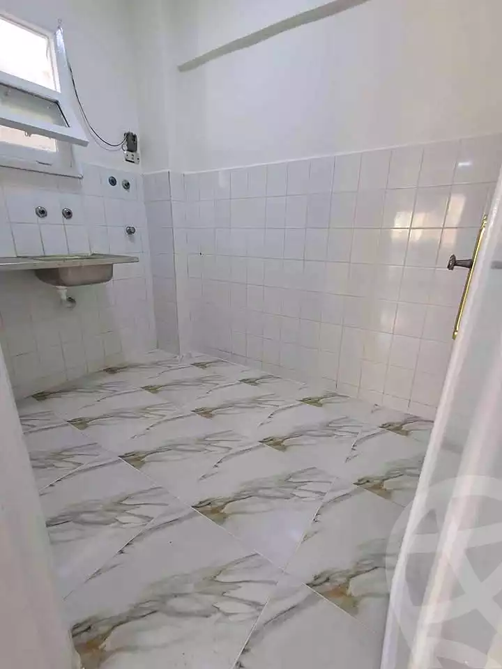 https://aqarmap.com.eg/en/listing/7353817-for-sale-alexandria-al-agamy-shataa-el-nakheel