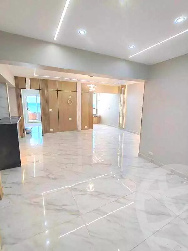 https://aqarmap.com.eg/ar/listing/7353953-for-sale-alexandria-sydy-bshr