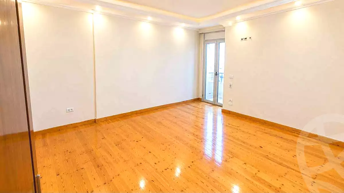 https://aqarmap.com.eg/ar/listing/7354042-for-rent-alexandria-smouha-mostafa-kamel-st