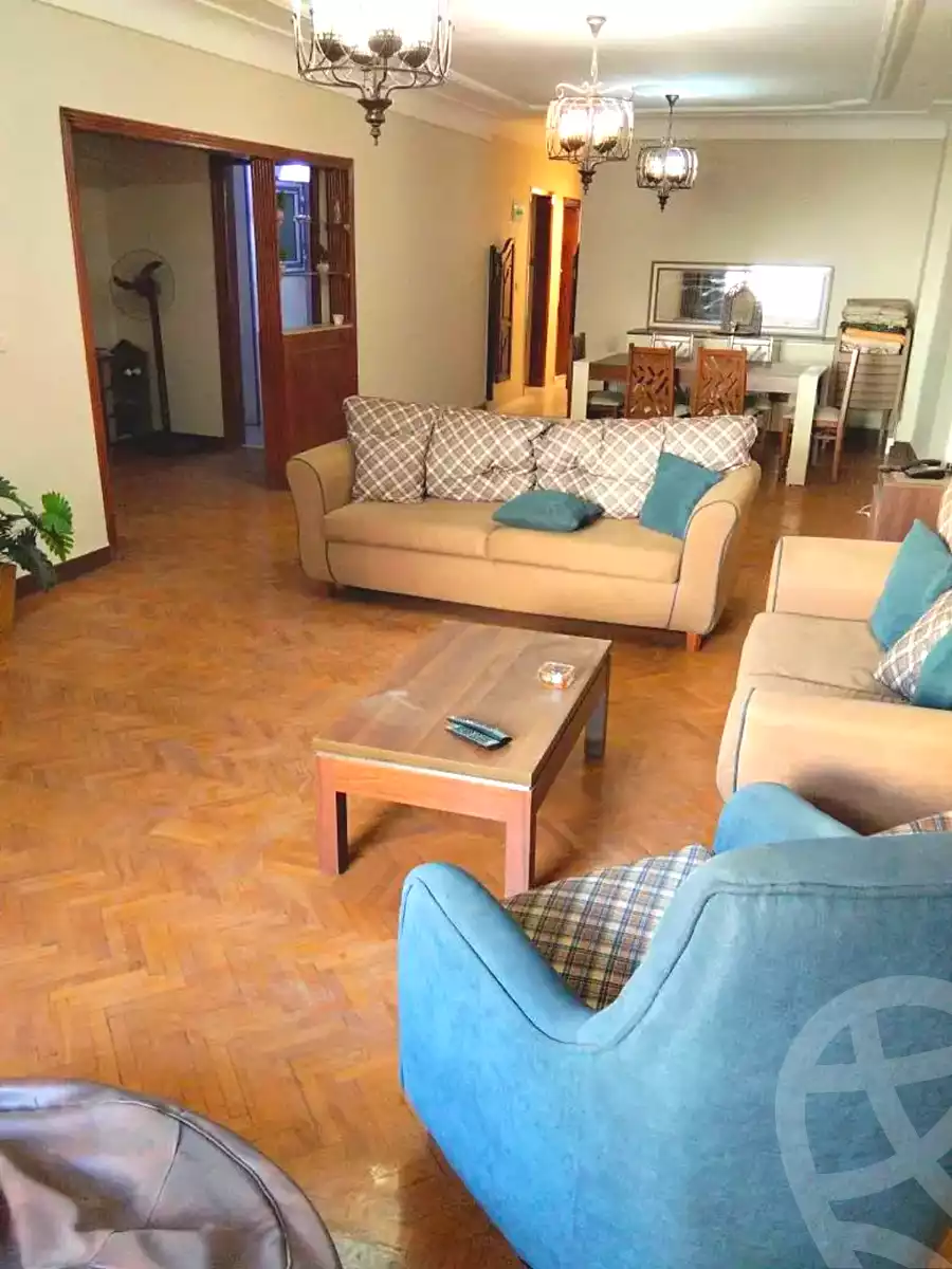 https://aqarmap.com.eg/ar/listing/7354102-for-sale-alexandria-sydy-bshr-sydy-bshr-bhry-shr-mhmwd-l-yswy