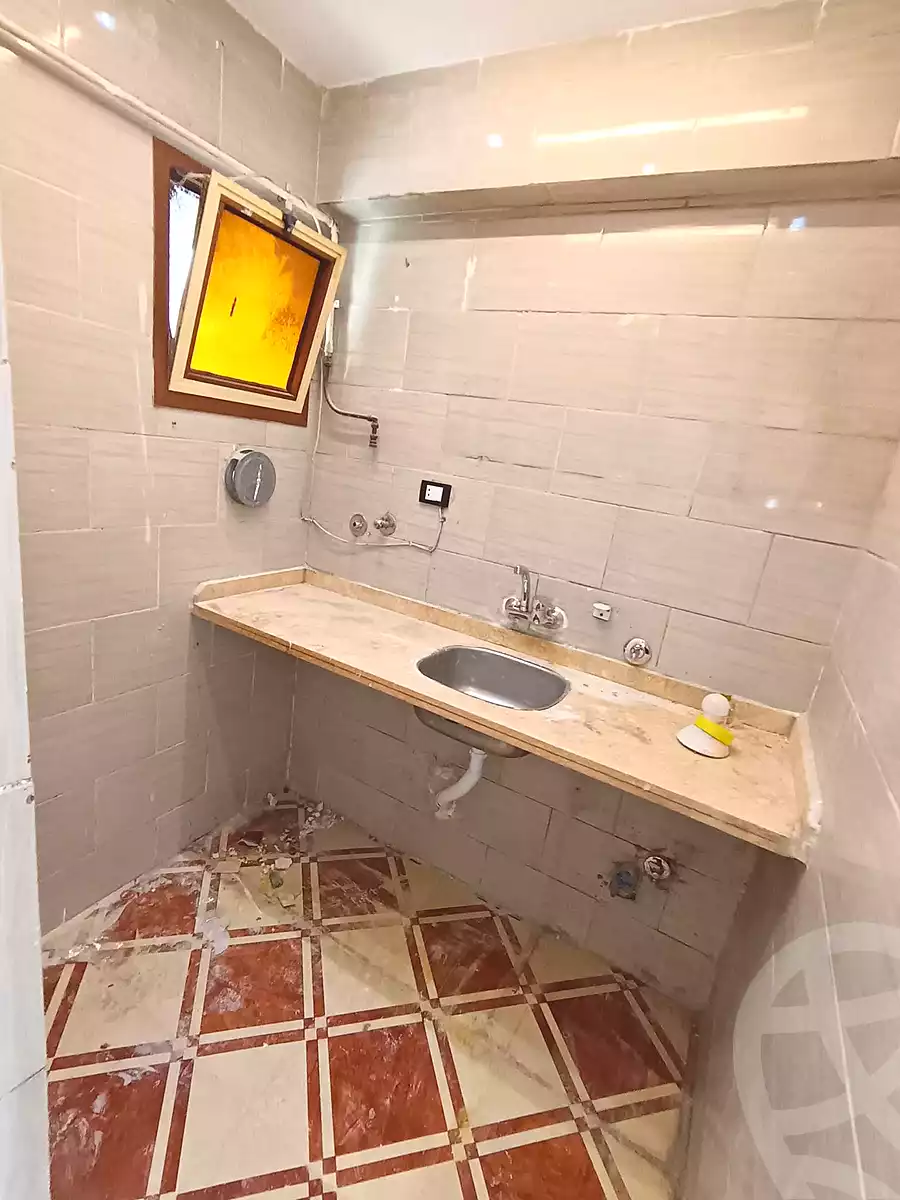 https://aqarmap.com.eg/en/listing/7354114-for-sale-alexandria-lsywf-el-falki