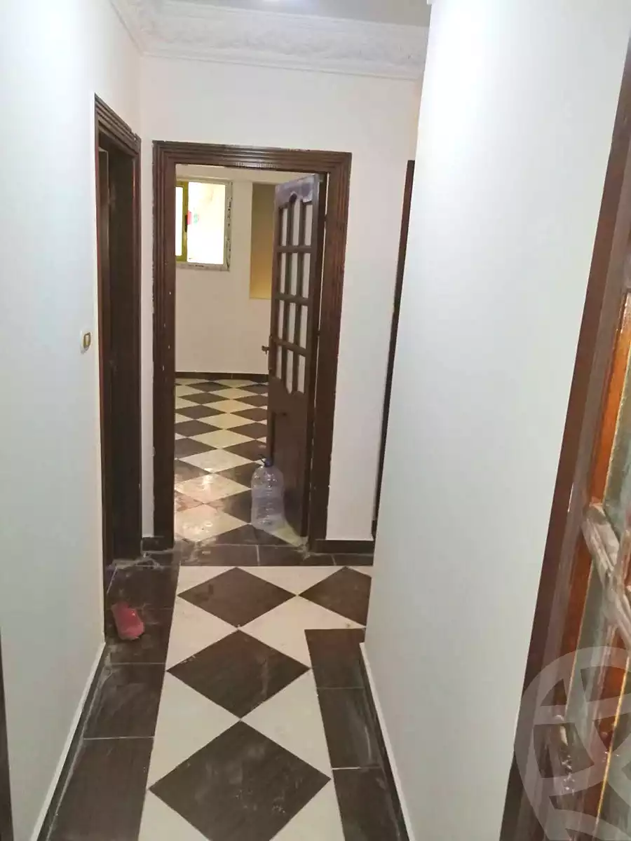 https://aqarmap.com.eg/en/listing/7354301-for-sale-alexandria-alhadara-new-el-hadra