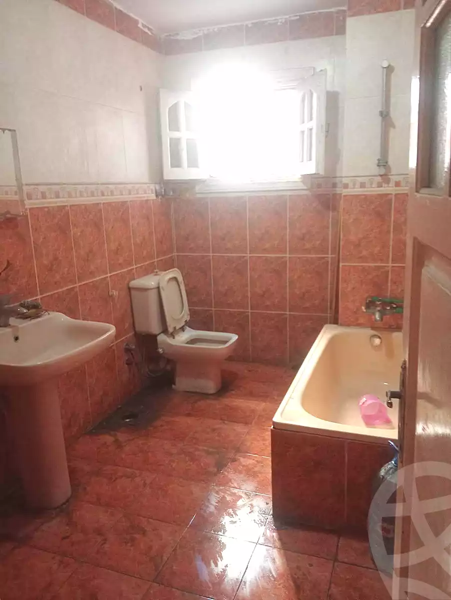 https://aqarmap.com.eg/en/listing/7354309-for-rent-alexandria-al-agamy-lbytsh