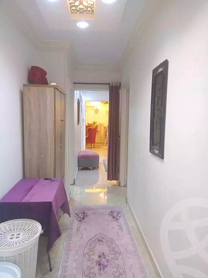 https://aqarmap.com.eg/ar/listing/7354473-for-sale-alexandria-el-asafra-shr-45