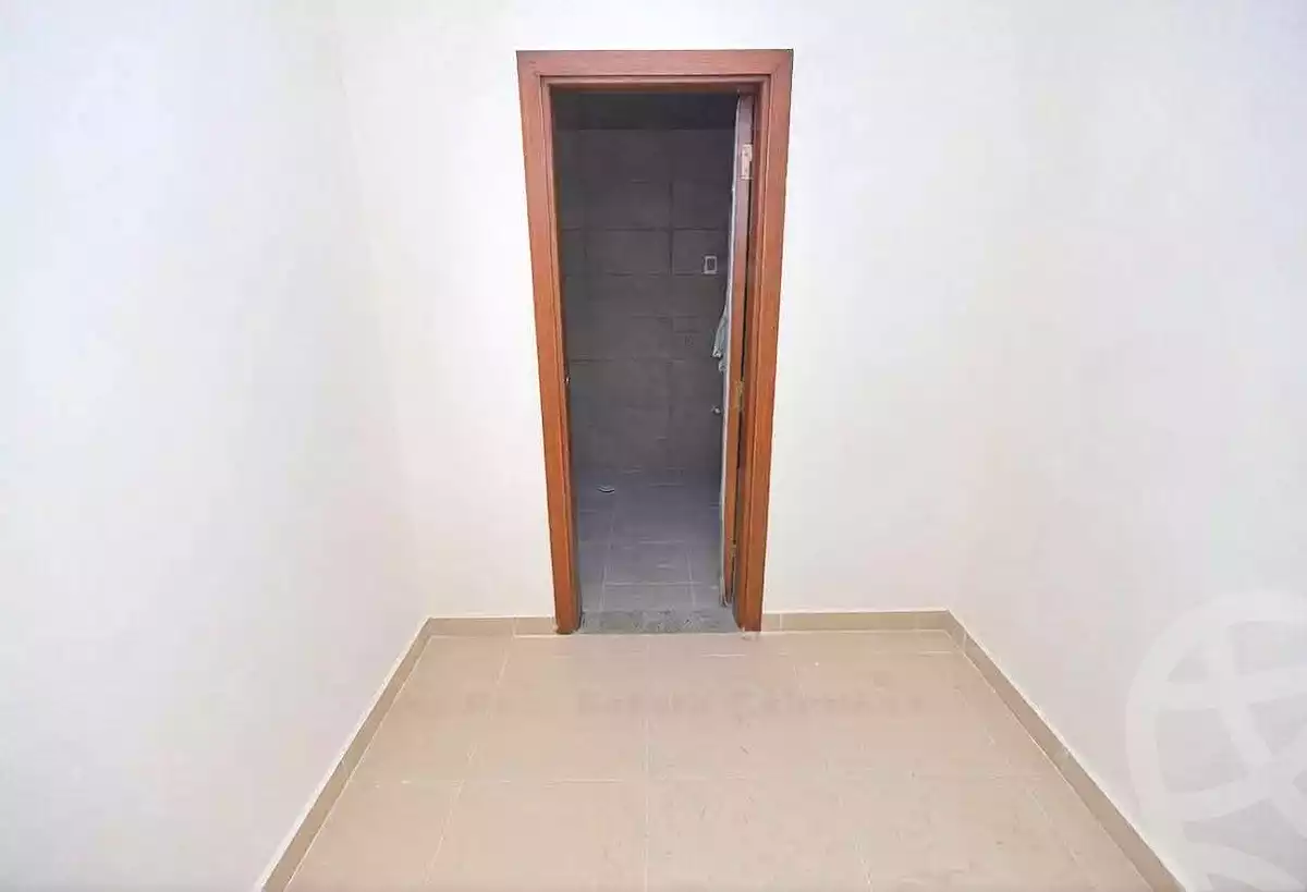 https://aqarmap.com.eg/ar/listing/7354501-for-sale-alexandria-moharram-bey