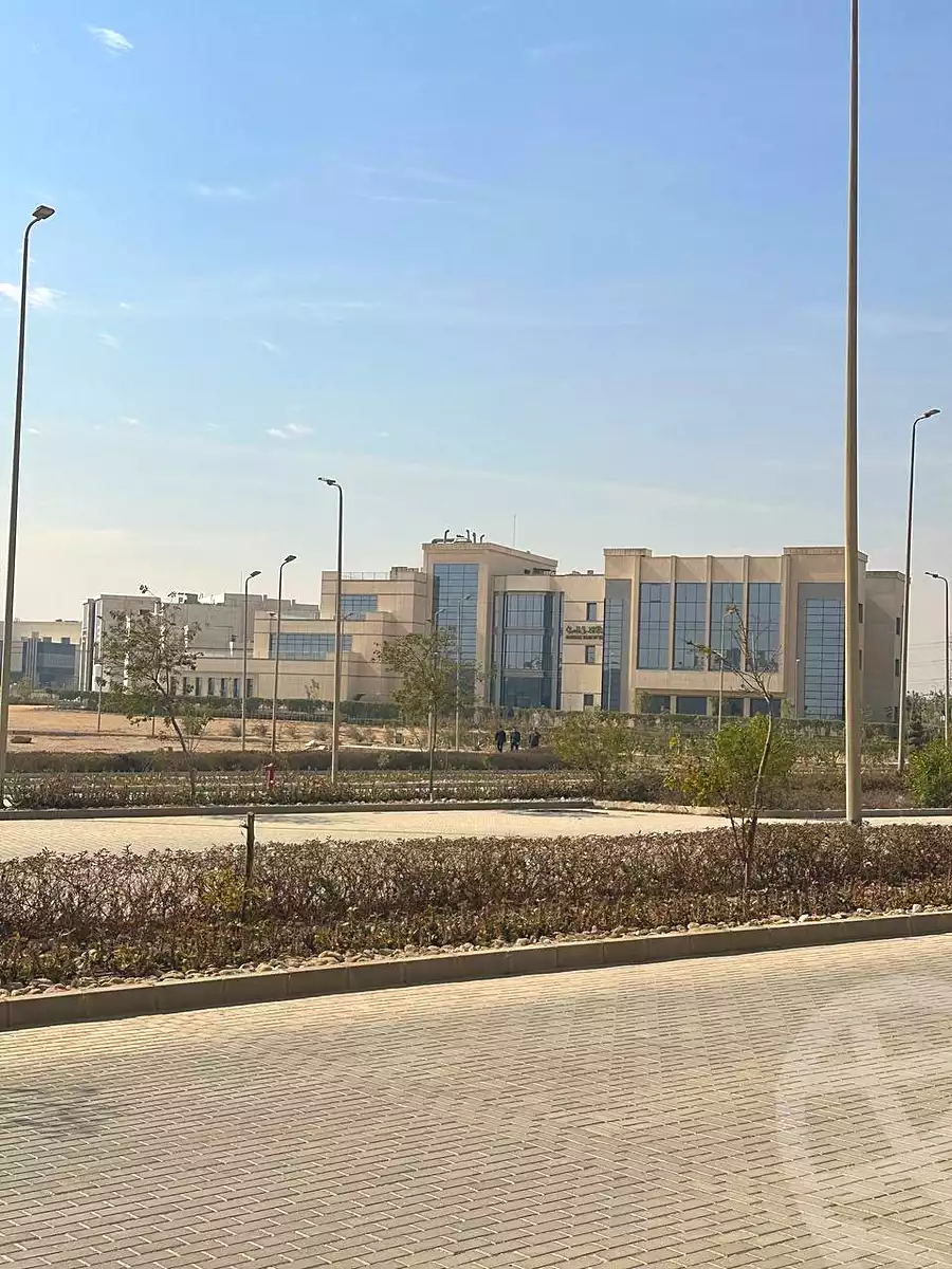 https://aqarmap.com.eg/en/listing/7354425-for-sale-cairo-6th-of-october-hadaeq-october-golden-square