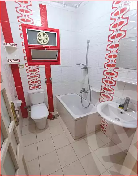 https://aqarmap.com.eg/ar/listing/7354604-for-sale-alexandria-el-asafra-l-sfr-qbly-street-30