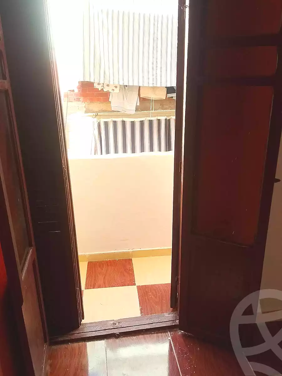 https://aqarmap.com.eg/ar/listing/7354700-for-sale-alexandria-el-asafra-l-sfr-qbly-el-maahad-el-dini-st