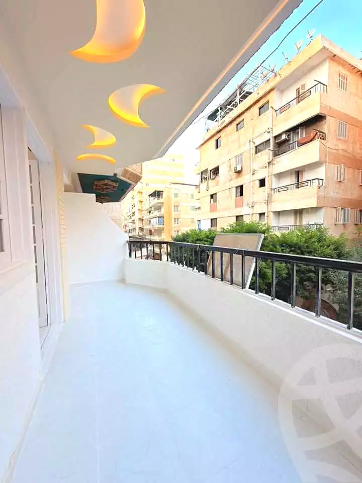 https://aqarmap.com.eg/ar/listing/7354836-for-sale-alexandria-al-agamy-shataa-el-nakheel