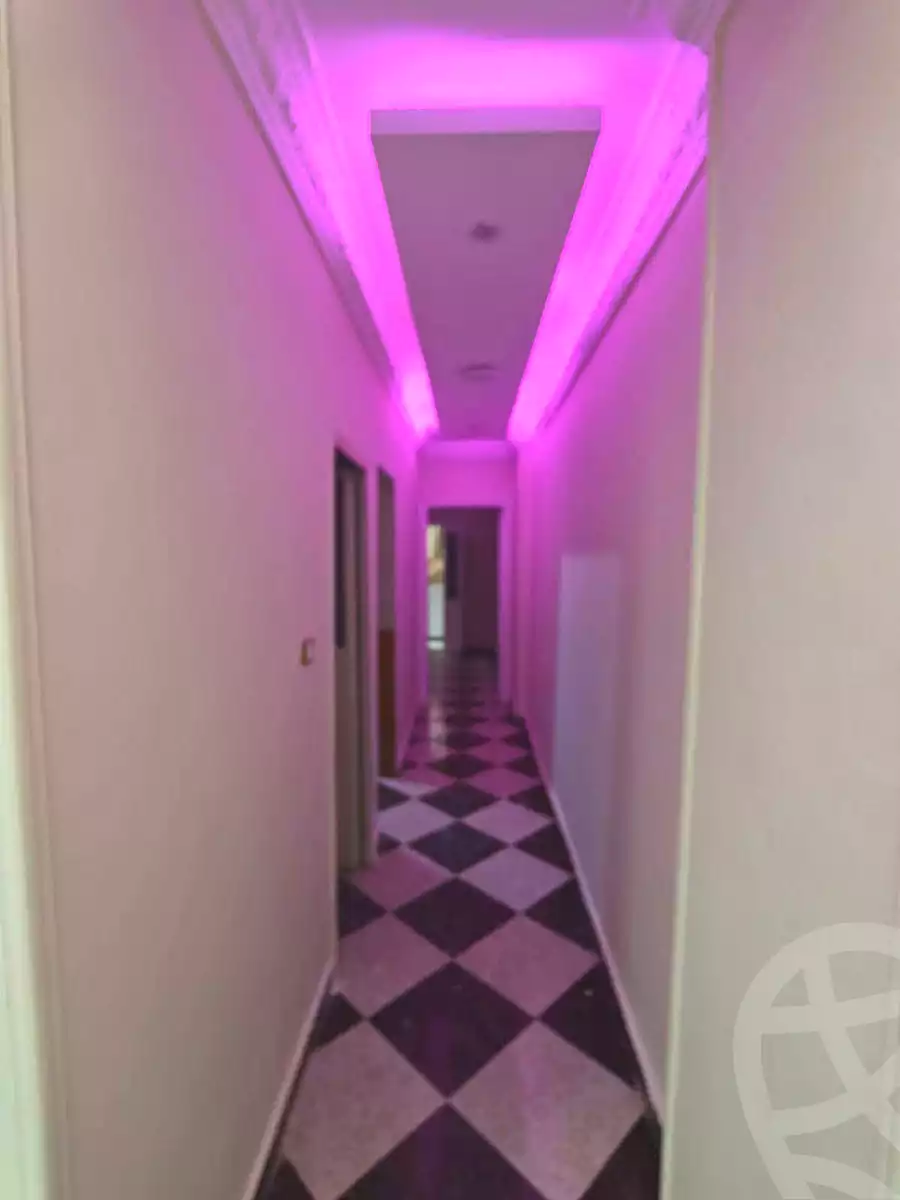 https://aqarmap.com.eg/en/listing/7354880-for-sale-alexandria-al-agamy-el-hanouvel-radwan-st