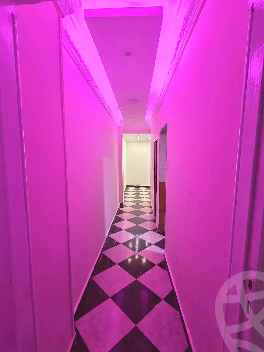 https://aqarmap.com.eg/en/listing/7354880-for-sale-alexandria-al-agamy-el-hanouvel-radwan-st