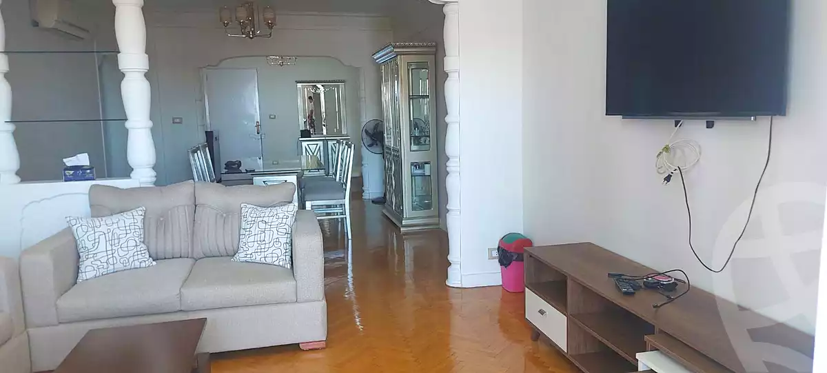 https://aqarmap.com.eg/en/listing/7354999-for-rent-alexandria-kafr-abdo-kafr-abdou-st