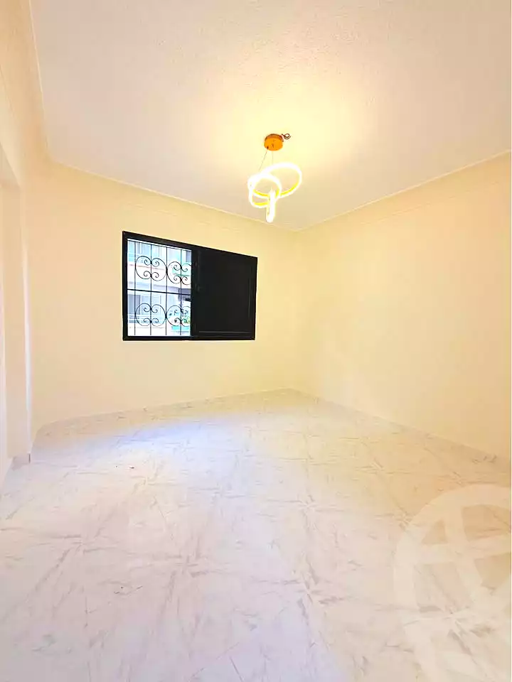 https://aqarmap.com.eg/en/listing/7355026-for-sale-alexandria-al-agamy-shataa-el-nakheel