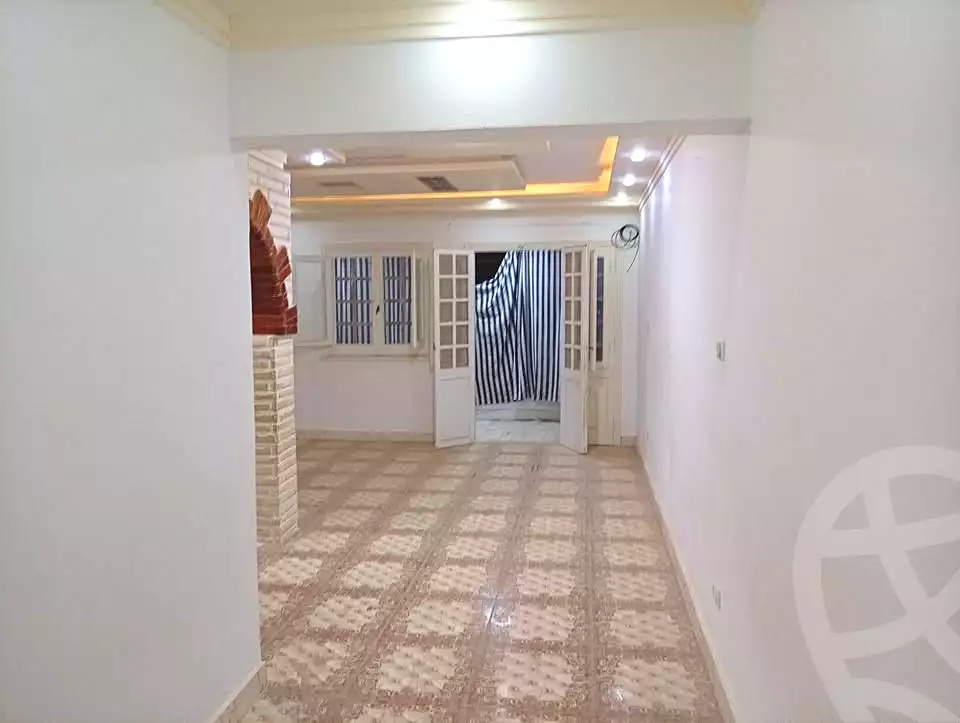 https://aqarmap.com.eg/en/listing/7355104-for-rent-alexandria-al-agamy-el-kilo-21