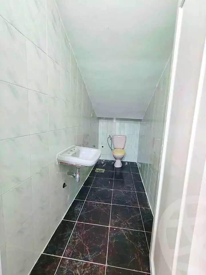 https://aqarmap.com.eg/en/listing/7355242-for-sale-alexandria-al-agamy-shataa-el-nakheel
