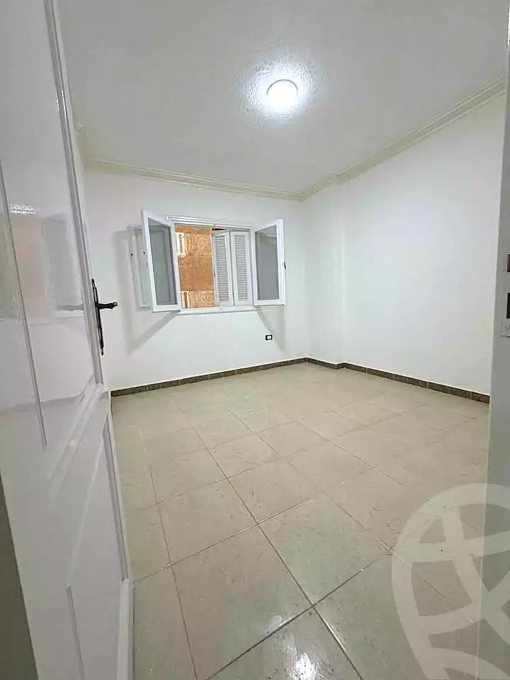 https://aqarmap.com.eg/ar/listing/7355249-for-sale-alexandria-al-agamy-shataa-el-nakheel