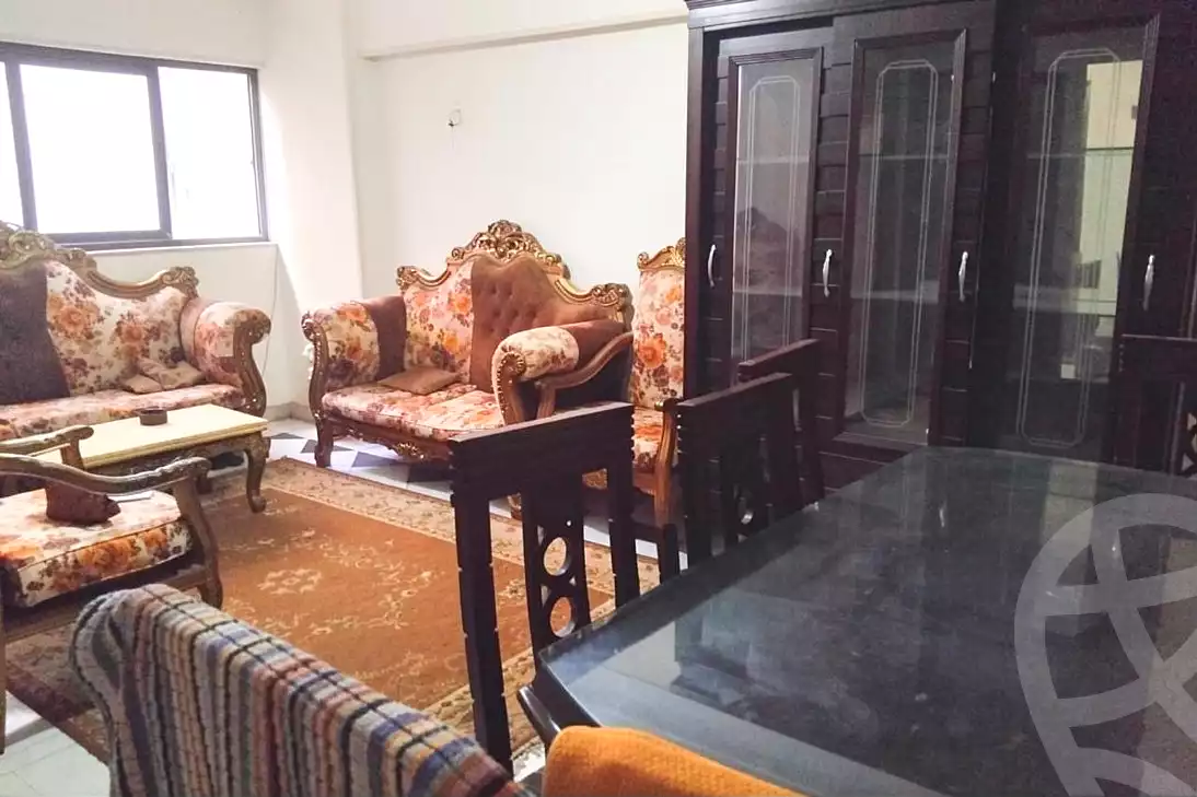 https://aqarmap.com.eg/ar/listing/7355290-for-rent-alexandria-sydy-bshr-sydy-bshr-bhry-shr-mhmwd-l-yswy