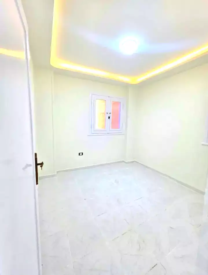https://aqarmap.com.eg/ar/listing/7355919-for-sale-alexandria-al-agamy-shataa-el-nakheel