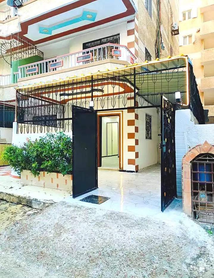 https://aqarmap.com.eg/ar/listing/7355952-for-sale-alexandria-al-agamy-shataa-el-nakheel