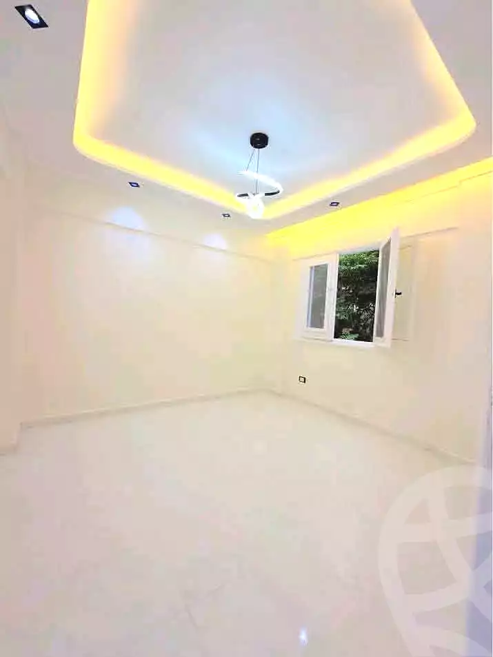 https://aqarmap.com.eg/ar/listing/7356035-for-sale-alexandria-al-agamy-shataa-el-nakheel