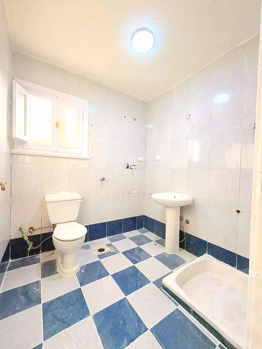 https://aqarmap.com.eg/ar/listing/7356100-for-sale-alexandria-al-agamy-shataa-el-nakheel