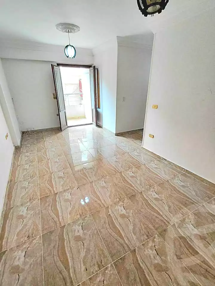 https://aqarmap.com.eg/ar/listing/7356213-for-sale-alexandria-sydy-bshr-sydy-bshr-bhry-gamal-abd-el-nasir-st