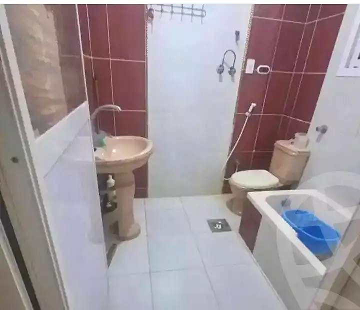 https://aqarmap.com.eg/ar/listing/7356449-for-sale-alexandria-al-agamy-lbytsh-shahr-al-assal-st