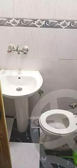 https://aqarmap.com.eg/ar/listing/7356899-for-sale-alexandria-sydy-bshr-sydy-bshr-bhry-gamal-abd-el-nasir-st