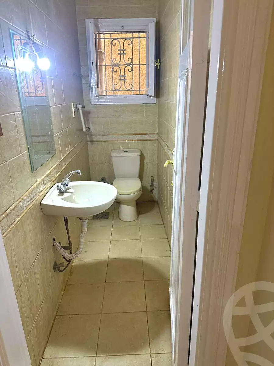 https://aqarmap.com.eg/ar/listing/7356970-for-sale-cairo-6th-of-october-el-ahyaa-neighborhood-5th-street-14