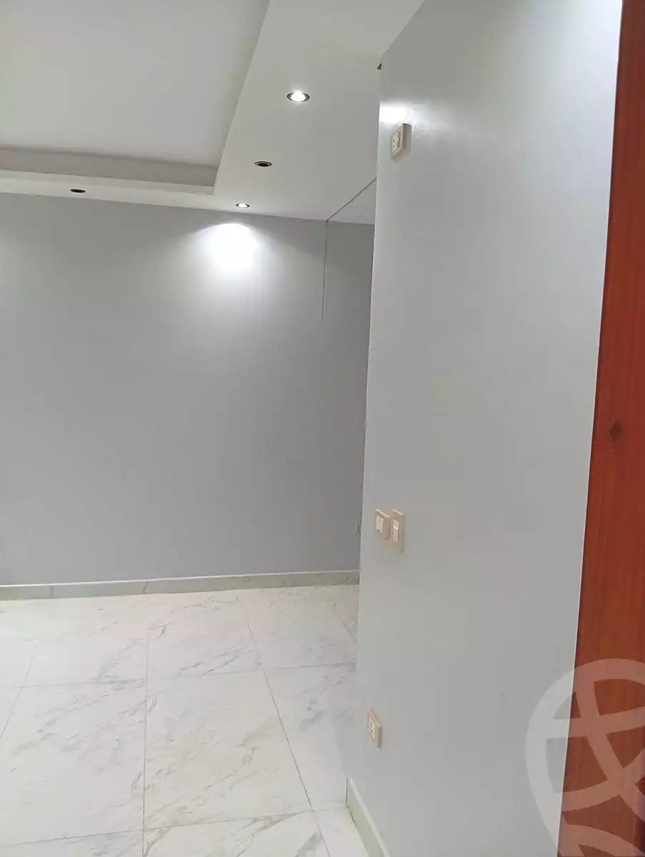 https://aqarmap.com.eg/ar/listing/7357255-for-rent-cairo-el-sheikh-zayed-city-el-hay-elsabeaa
