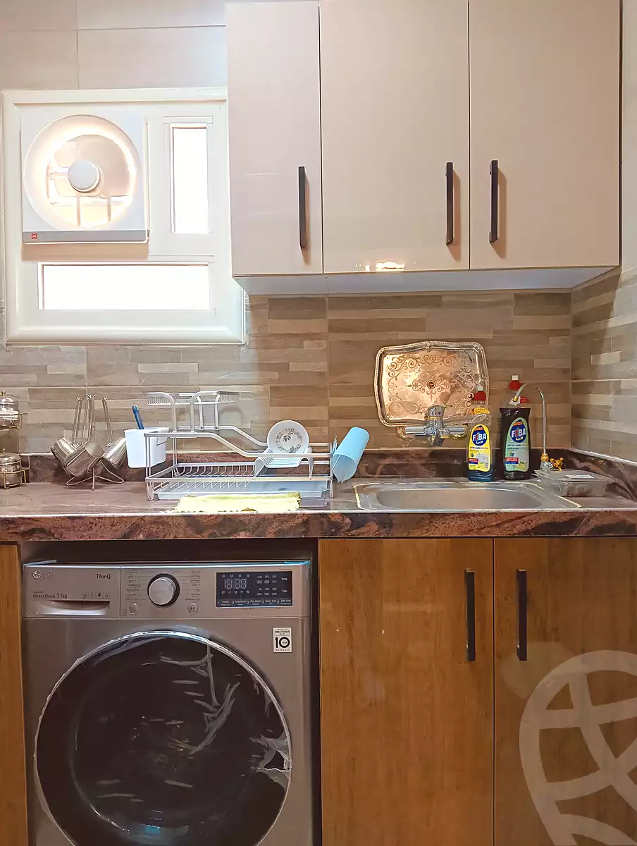 https://aqarmap.com.eg/ar/listing/7357241-for-rent-cairo-6th-of-october-el-ahyaa-neighborhood-8th-lmjwr-lthny